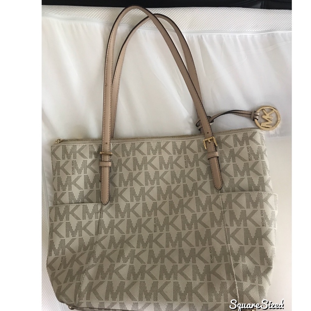 Tan Michael Kors shoulder bag